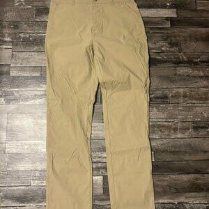 NWOT Men Stretch pants